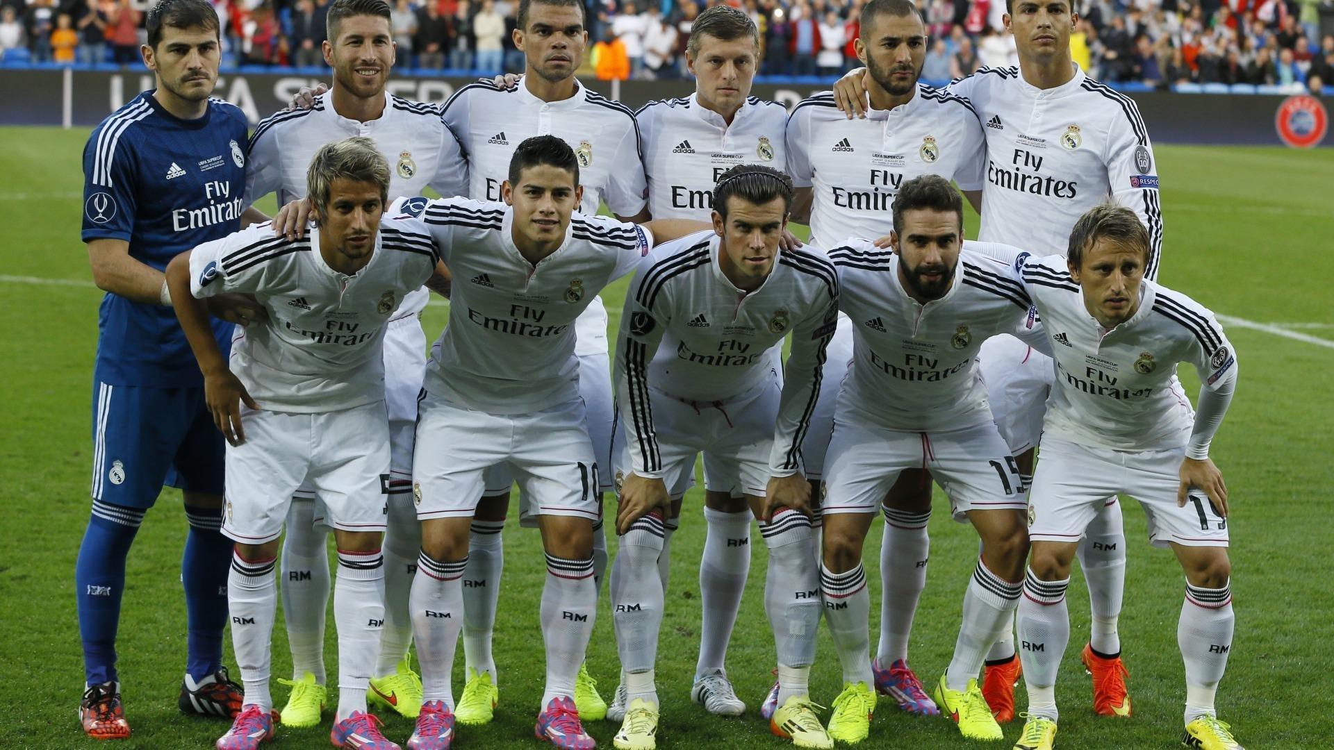 绝代双骄时代未完待续!联赛同日梅开二度,C罗梅西再演不朽传奇